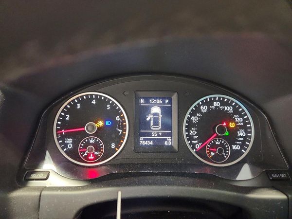 2017 VOLKSWAGEN TIGUAN