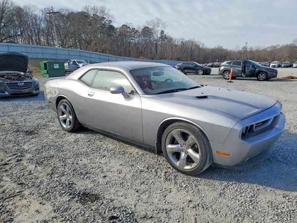 2014 DODGE CHALLENGER Base