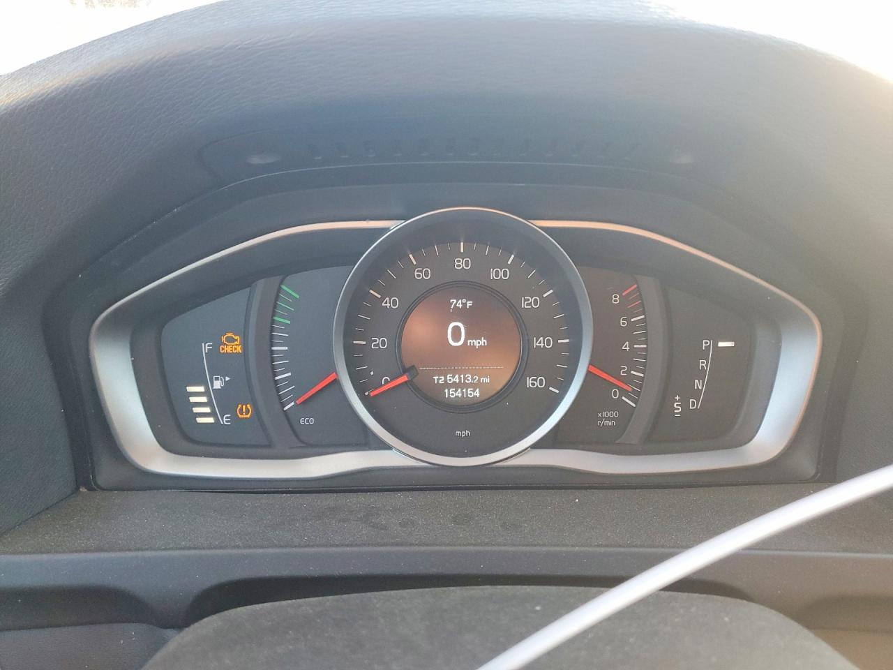 2014 VOLVO S60