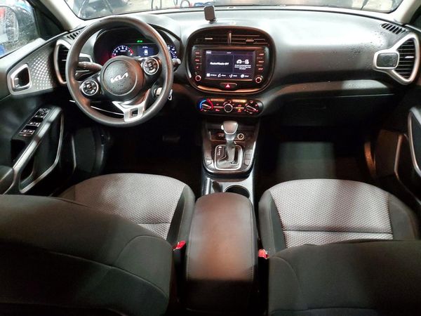 2022 KIA SOUL