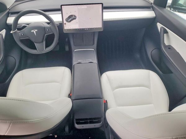 2021 TESLA MODEL Y