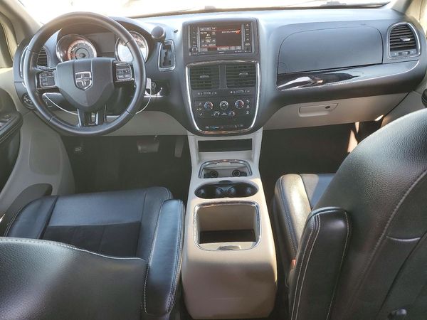 2017 DODGE GRAND CARAVAN SXT