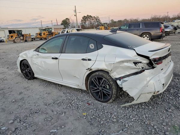 2025 TOYOTA CAMRY