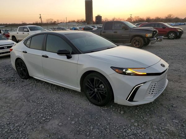 2025 TOYOTA CAMRY