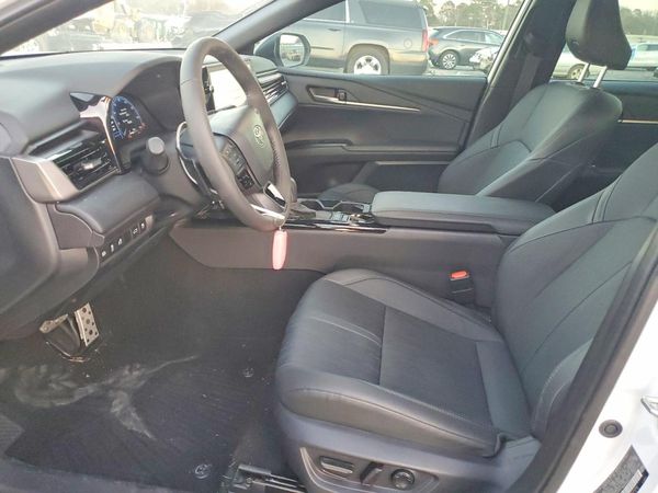 2025 TOYOTA CAMRY