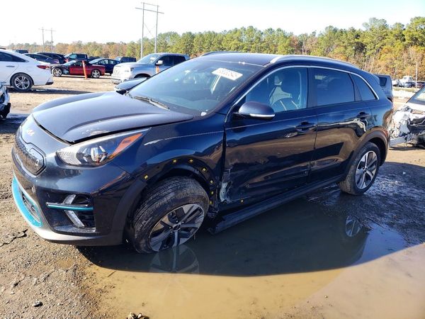 2022 KIA NIRO