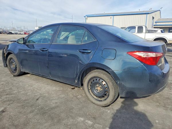 2017 TOYOTA COROLLA