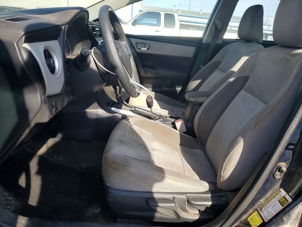 2017 TOYOTA COROLLA