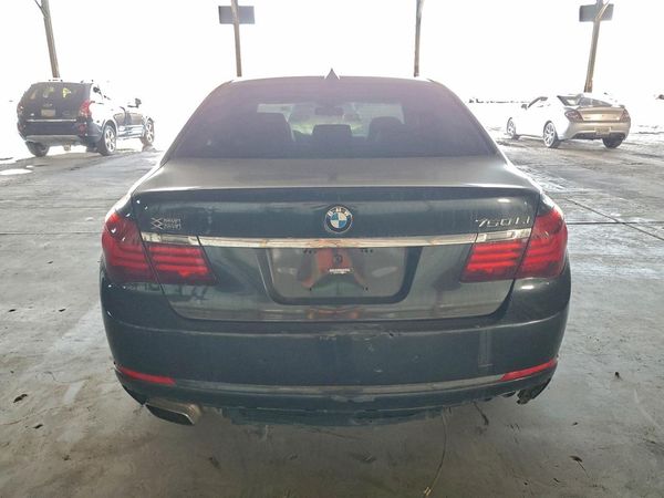 2013 BMW 750