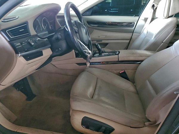 2013 BMW 750
