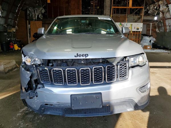 2017 JEEP GRAND CHEROKEE