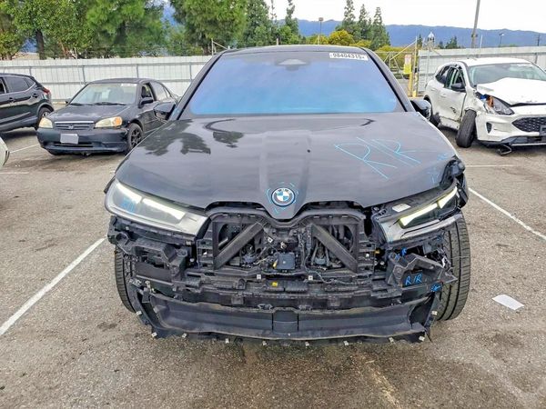 2024 BMW IX xDrive50