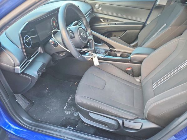 2023 HYUNDAI ELANTRA