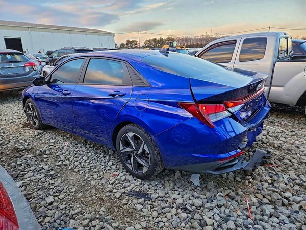2023 HYUNDAI ELANTRA