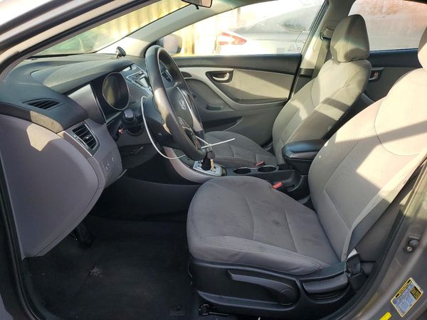 2012 HYUNDAI ELANTRA GLS(Middle grade)