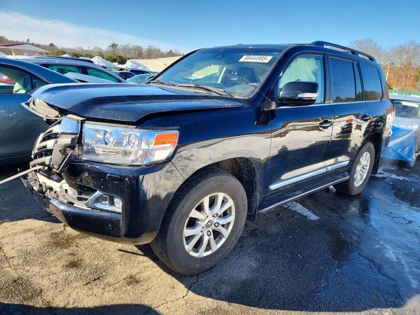 2019 TOYOTA LAND CRUISER