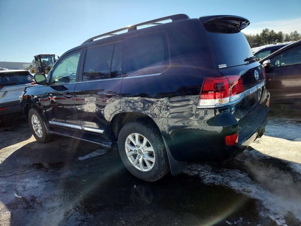 2019 TOYOTA LAND CRUISER