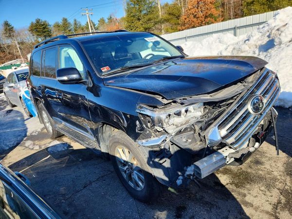 2019 TOYOTA LAND CRUISER