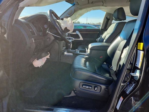 2019 TOYOTA LAND CRUISER