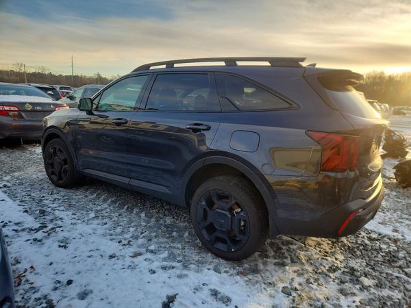 2025 KIA SORENTO