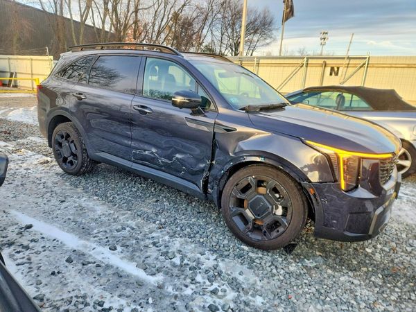 2025 KIA SORENTO
