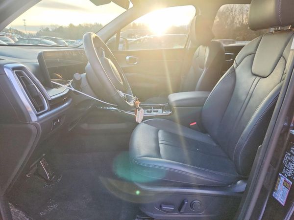 2025 KIA SORENTO