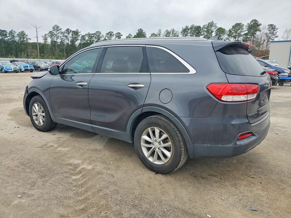 2016 KIA SORENTO L / LX