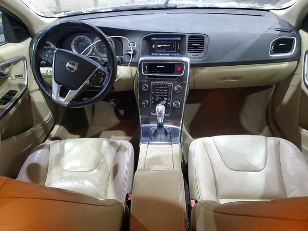 2013 VOLVO S60