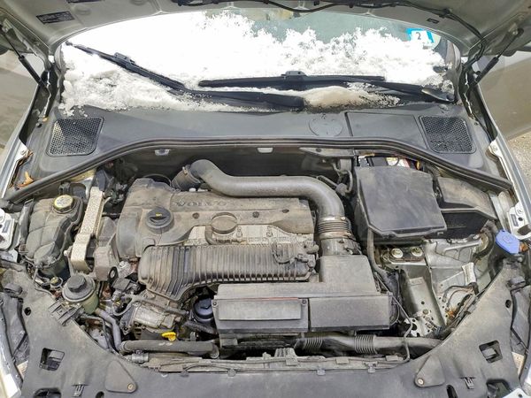 2013 VOLVO S60
