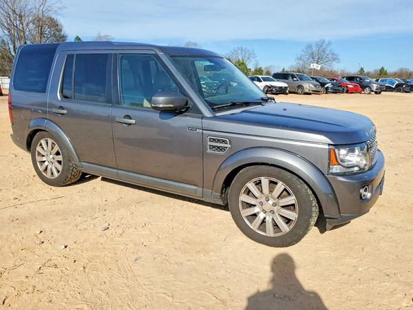 2014 LAND ROVER LR4 Base — Passenger 3/4