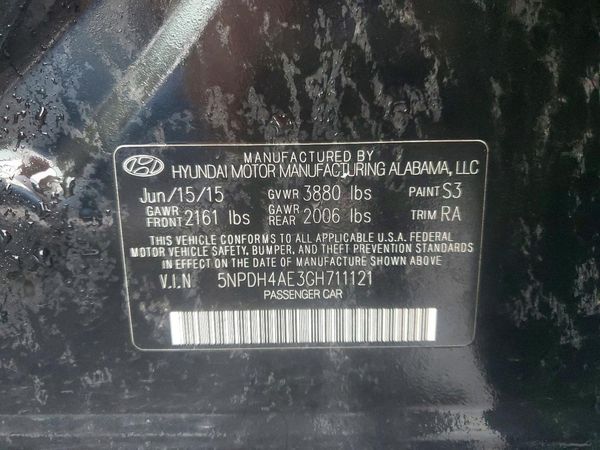 2016 HYUNDAI ELANTRA