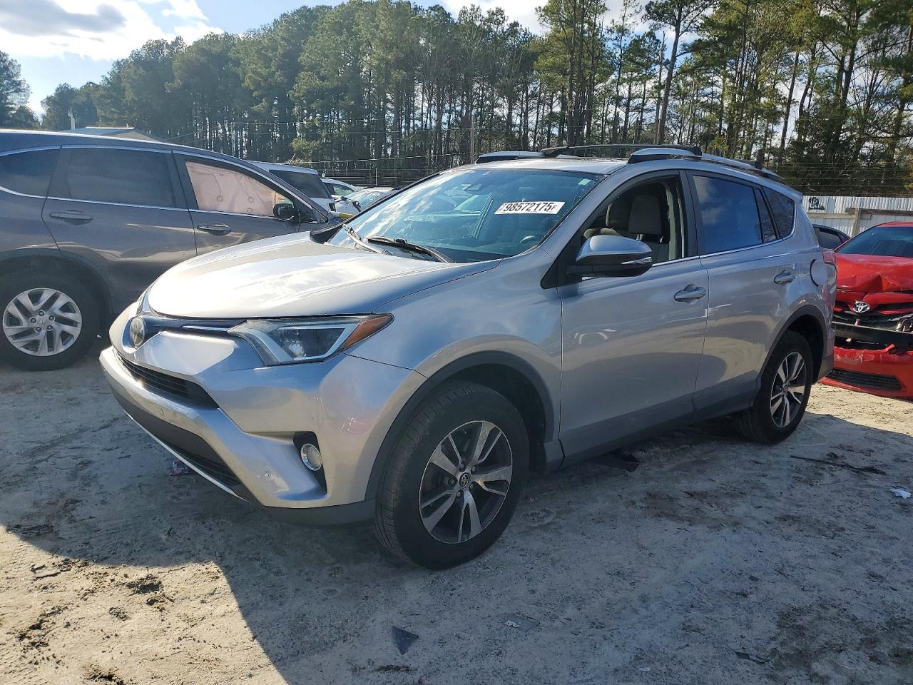 2016 TOYOTA RAV4