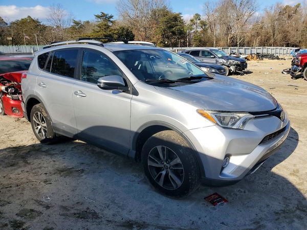 2016 TOYOTA RAV4