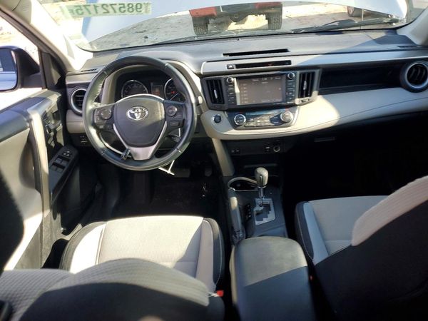 2016 TOYOTA RAV4