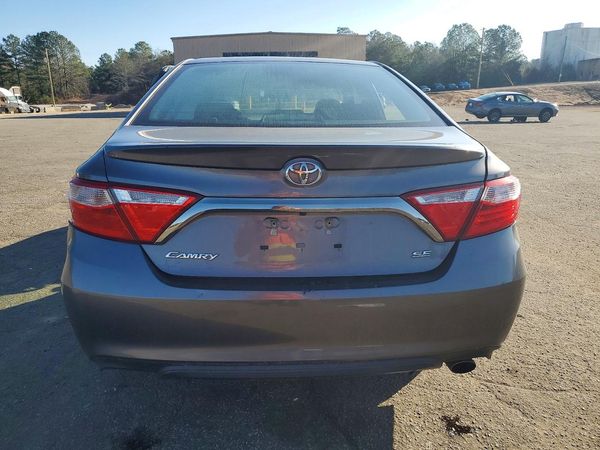 2016 TOYOTA CAMRY