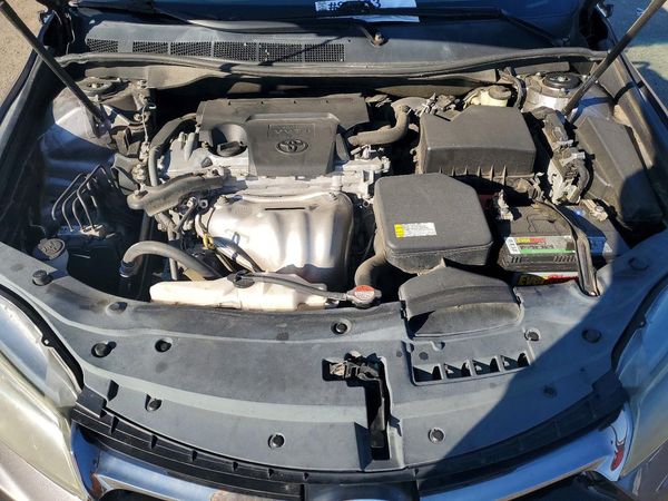 2016 TOYOTA CAMRY