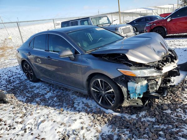 2020 TOYOTA CAMRY