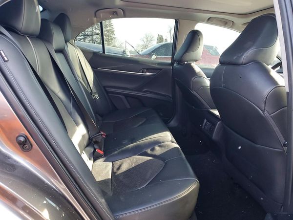 2020 TOYOTA CAMRY
