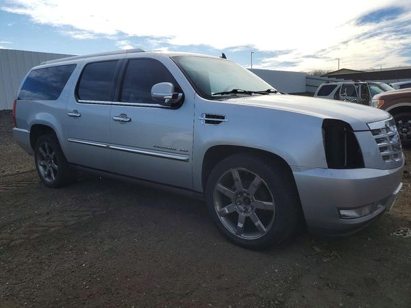 2012 CADILLAC ESCALADE