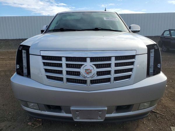 2012 CADILLAC ESCALADE