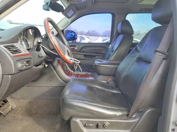 2012 CADILLAC ESCALADE