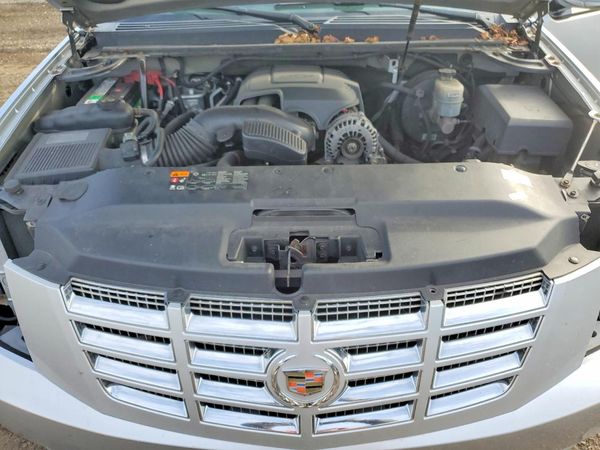 2012 CADILLAC ESCALADE