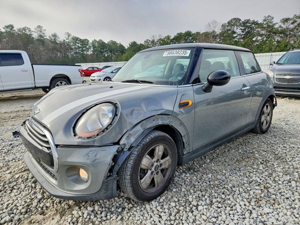 2017 MINI COOPER