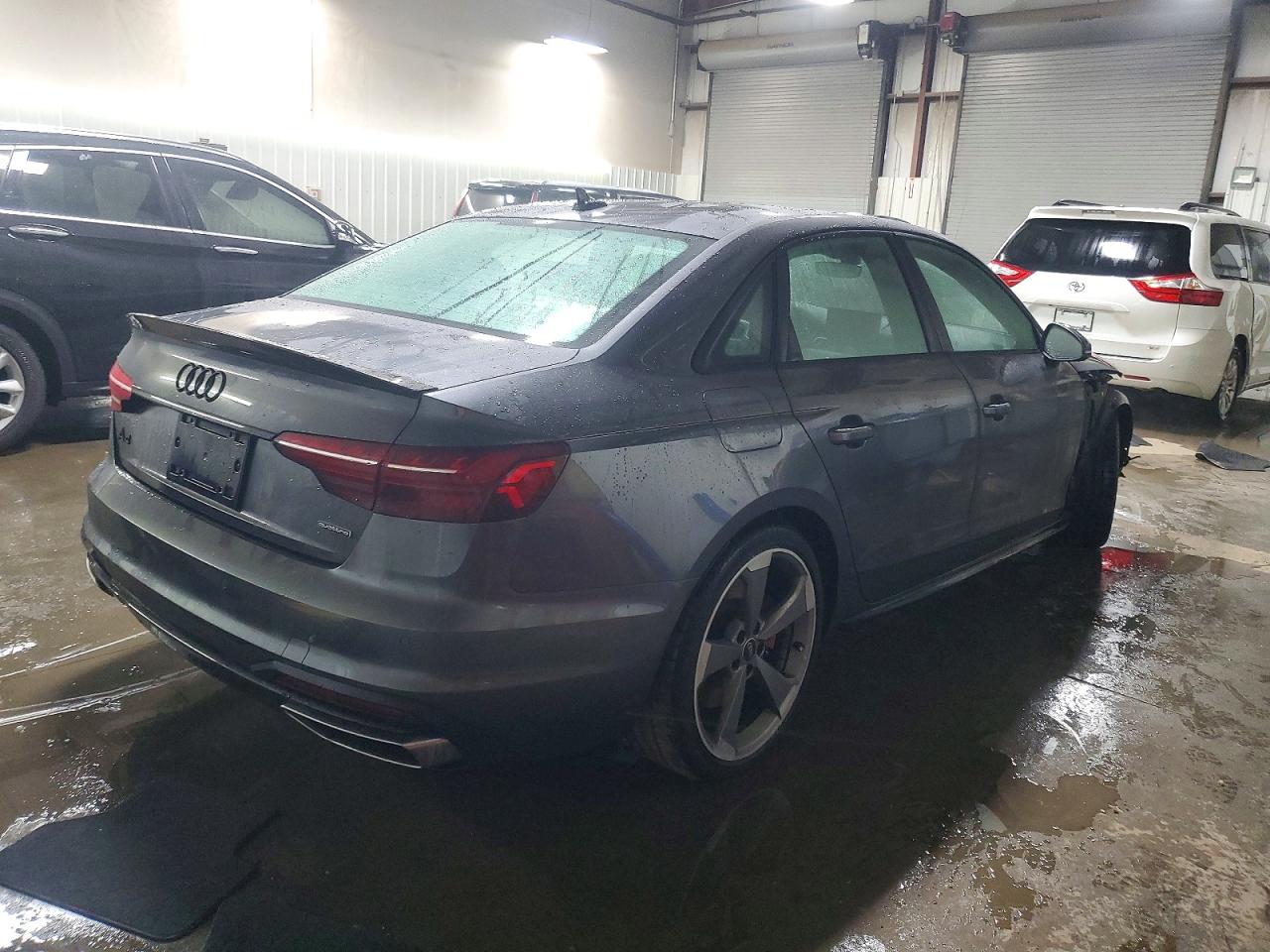 2022 AUDI A4