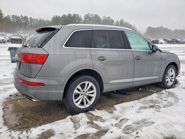 2018 AUDI Q7
