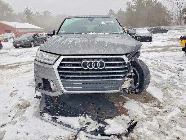 2018 AUDI Q7