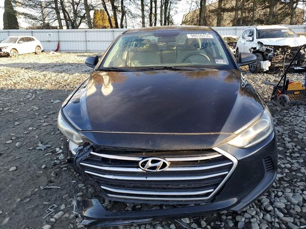 2017 HYUNDAI ELANTRA