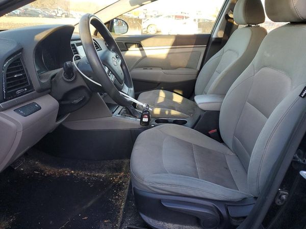 2017 HYUNDAI ELANTRA