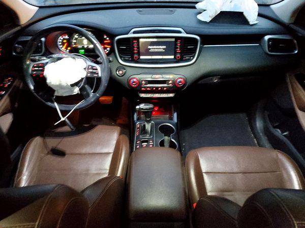 2019 KIA SORENTO SX, SXL