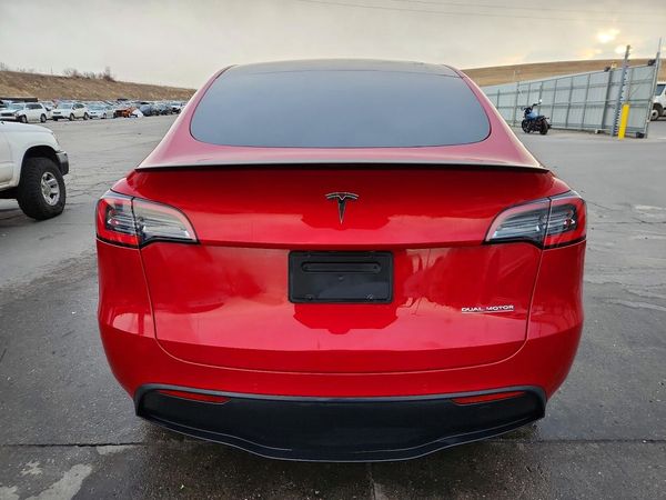 2021 TESLA MODEL Y